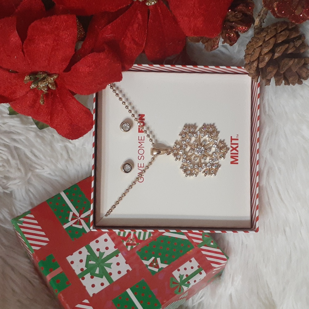 MIXIT Christmas Goldtone Sparkly Crystal Snowflake Necklace & Stud Earrings Set
